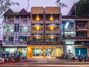 Suan Dok Gate Guesthouse